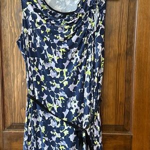 Simply Vera Vera Wang Size L, shift dress with belt